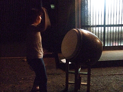 http://www.u-genki.jp/re.shimonobetataiko2.jpg